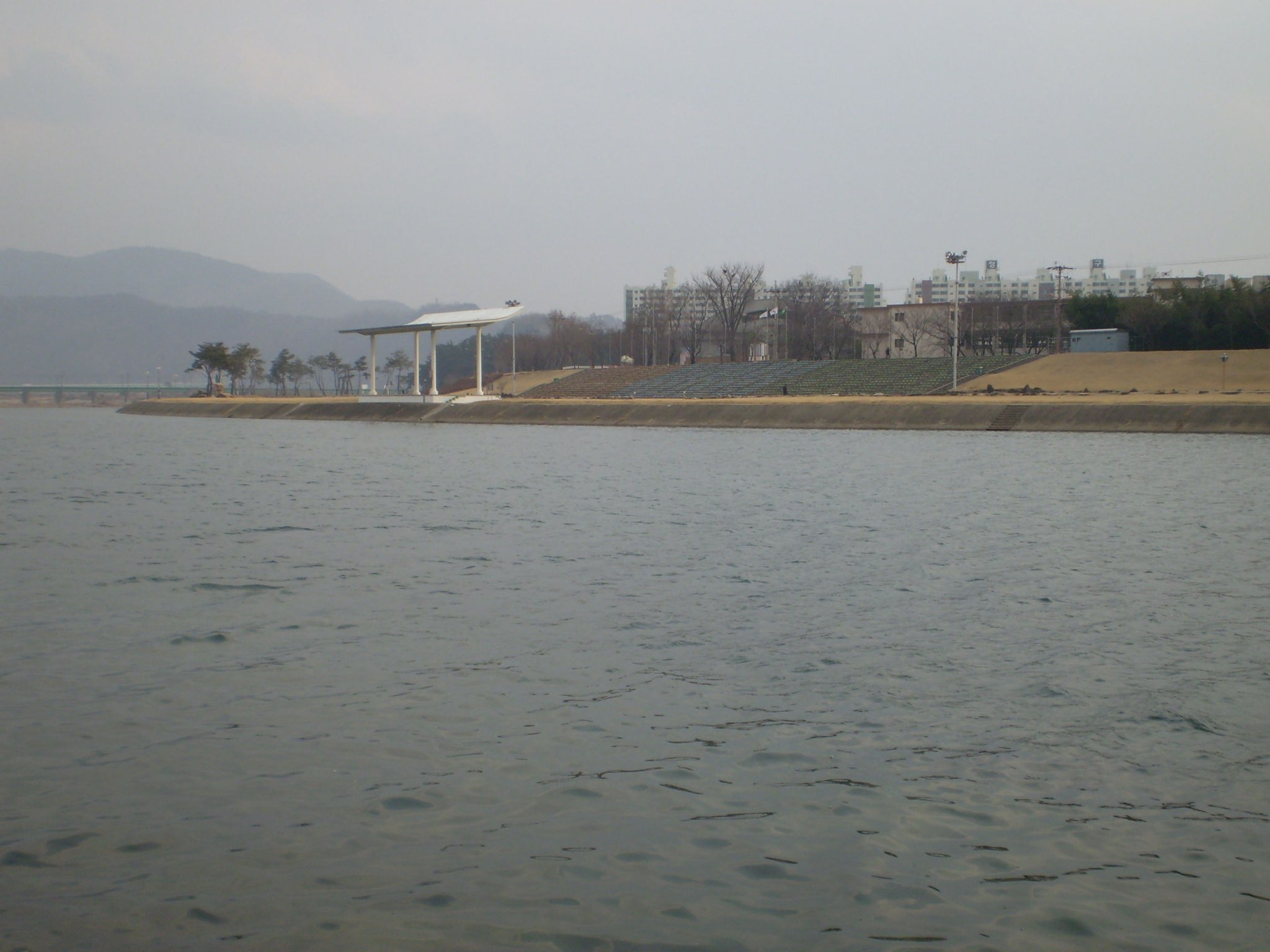 사진과 영수증은 여행 직후 한 폴더에서 대조합니다